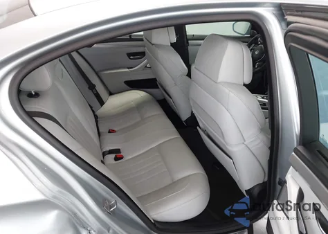 2014 BMW M5 z USA, uszkodzony, nr VIN WBSFV9C57ED097794